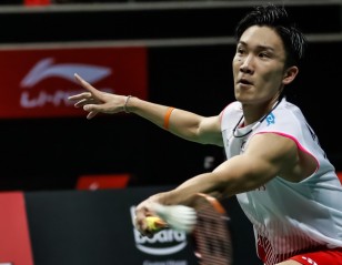 Momota Sets the Pace, but Speedbreakers Lurk
