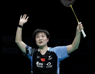 He Bing Jiao Bids Goodbye