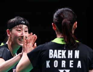 China, Korea to Face Off in Final